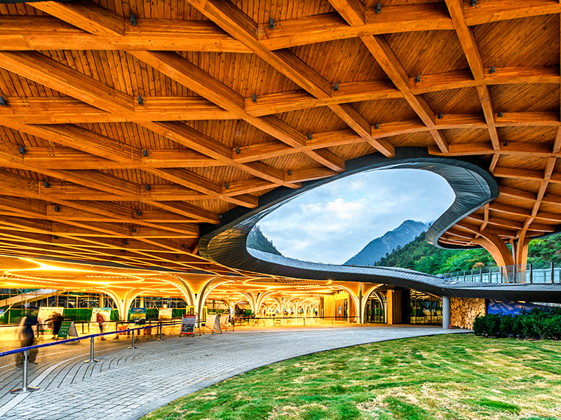 Wooden Structure Service Facilities For Tourists in Jiuzhaigou